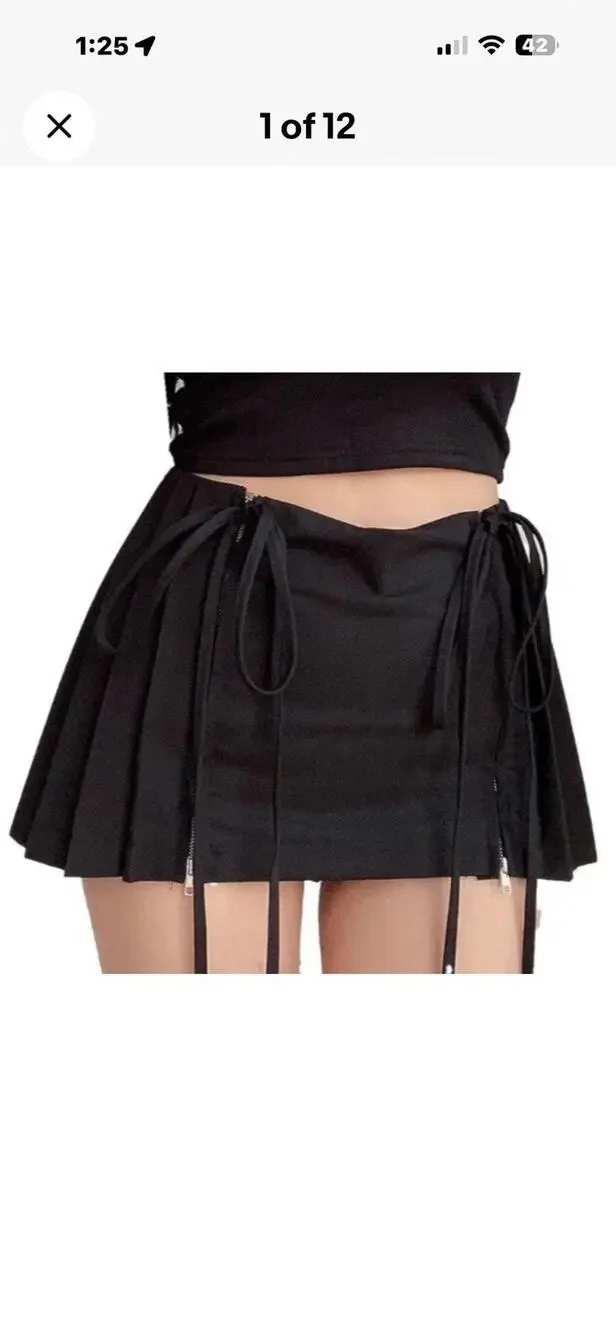 Chu Sau Beauty Skorts Women’s Size M Black Pleated Mini skirt Schoolgirl Style